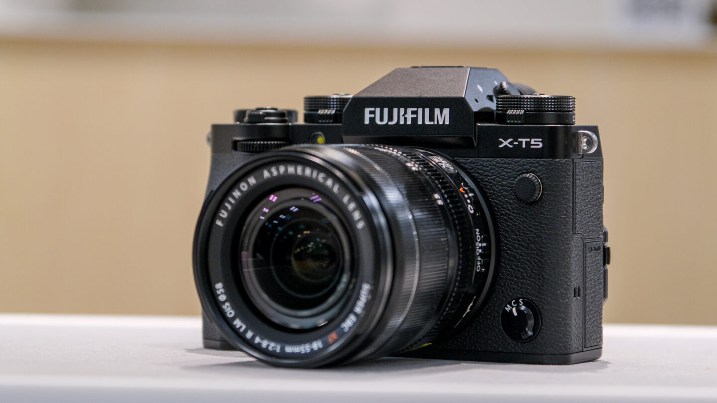 富士フイルム X-T5先行体験レポート｜XF30mmF2.8 R LM WR Macroも登場